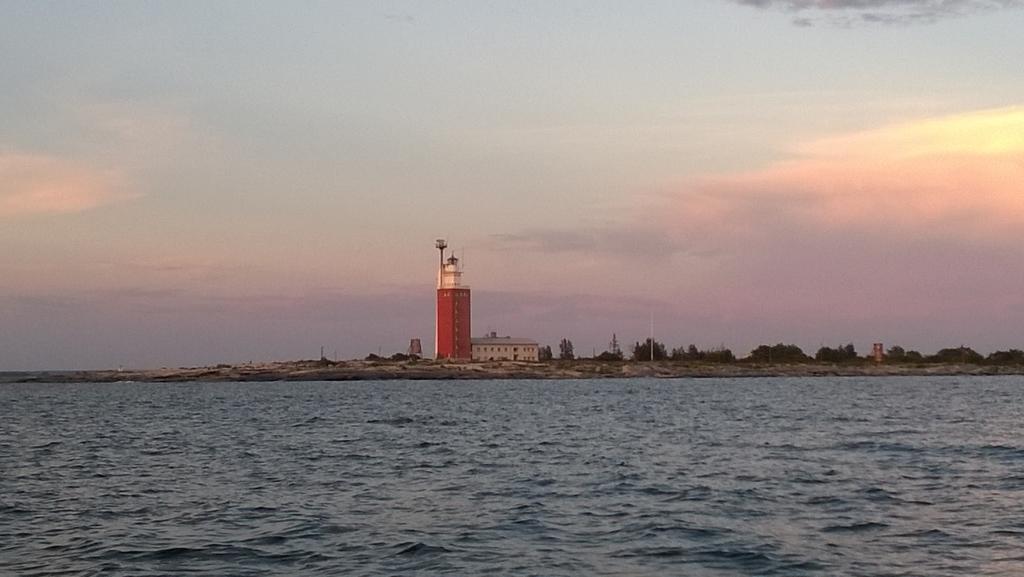 Kylmaepihlaja Lighthouse Hotel Rauma Exterior photo