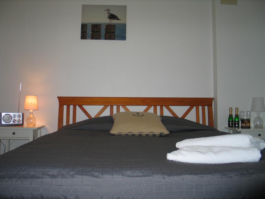Kylmaepihlaja Lighthouse Hotel Rauma Room photo