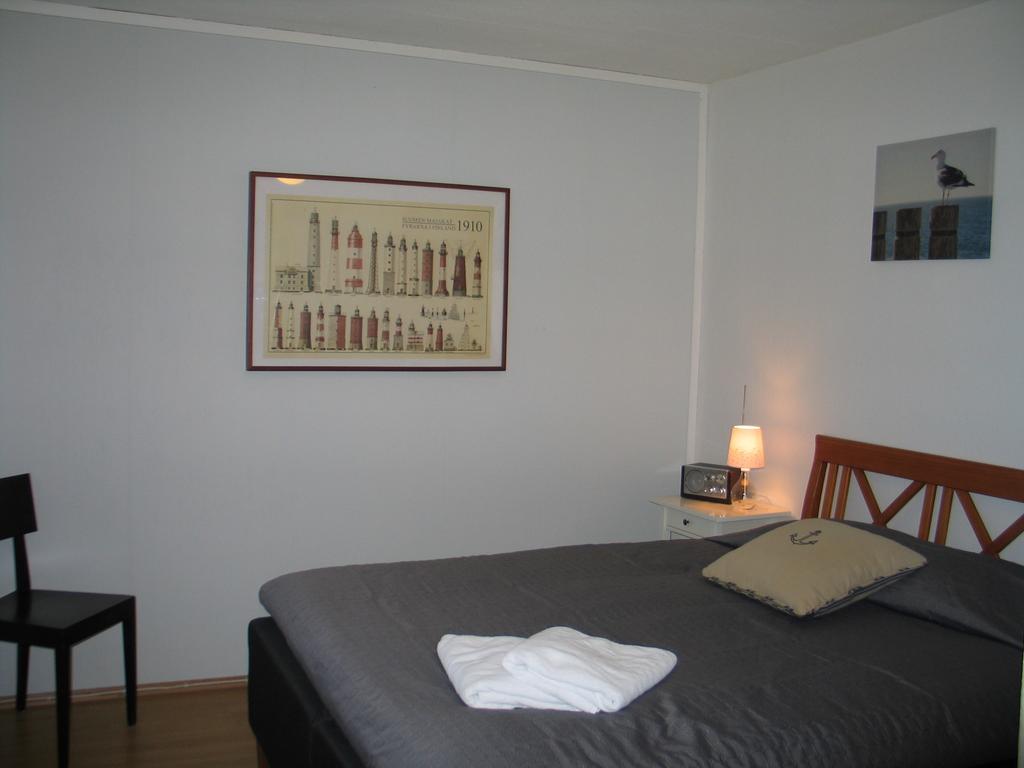 Kylmaepihlaja Lighthouse Hotel Rauma Room photo