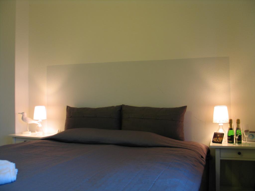 Kylmaepihlaja Lighthouse Hotel Rauma Room photo