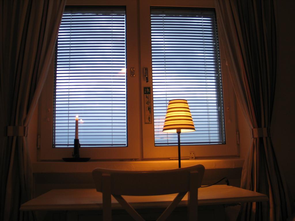 Kylmaepihlaja Lighthouse Hotel Rauma Room photo